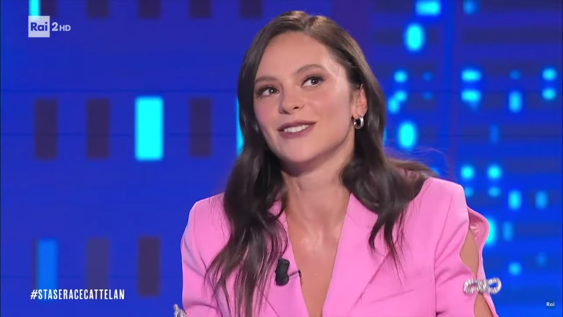 E Una Cosa Un Po Pesante Francesca Michielin Rivela In Tv Che Le