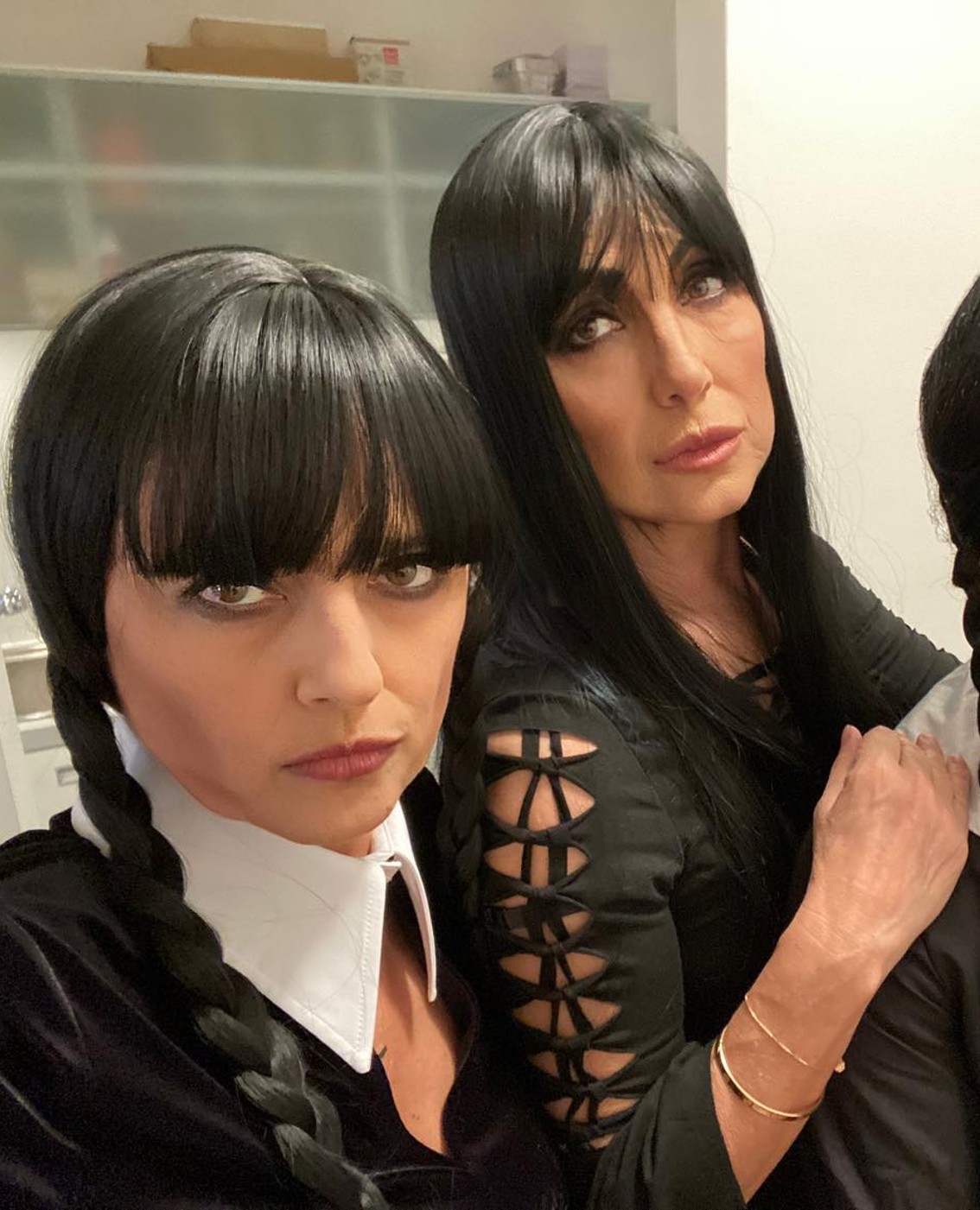 Rosita Celentano Festeggia Anni Travestita Da Mercoled Addams La