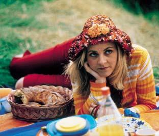 GossipGay: Marina Massironi affronta l'omosessualita' sul set