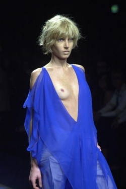 Milano Moda scossa da un romantico cialtrone