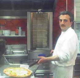 GossipWeb: Nasce la prima pizza dedicata a un sito internet GossipWeb: Nasce la prima pizza dedicata a un sito internet