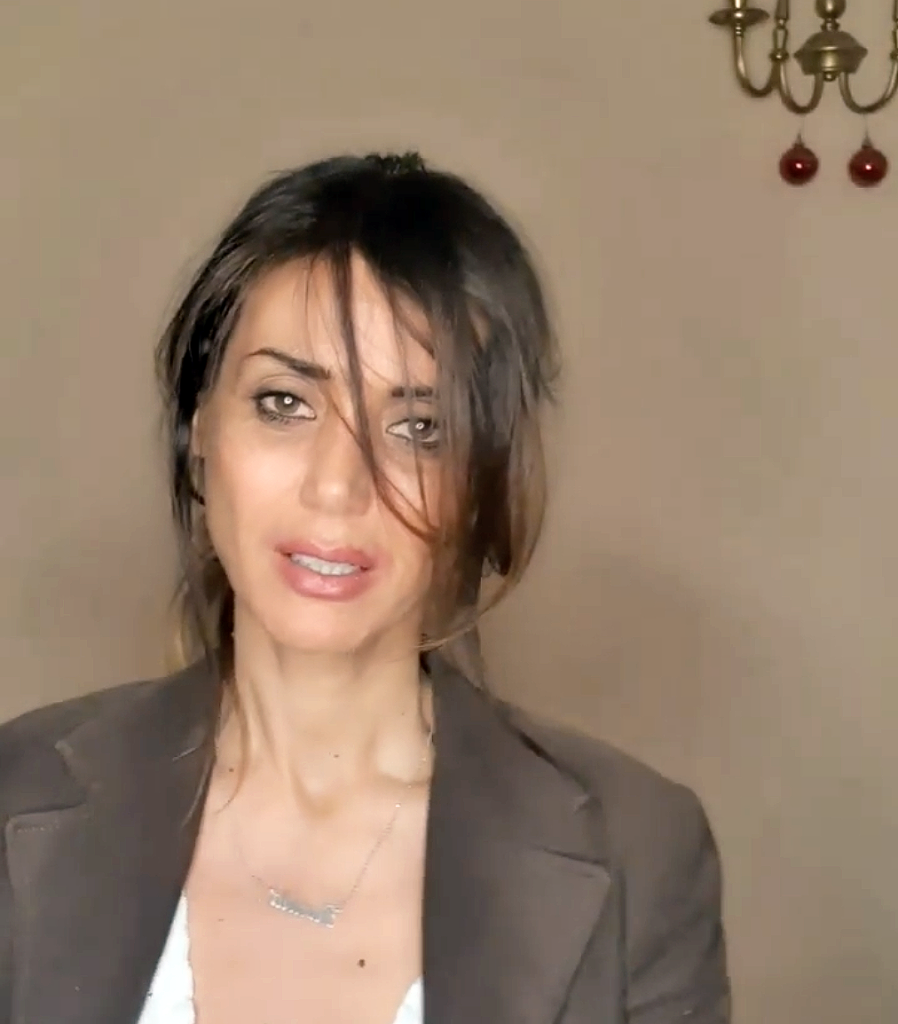 Daniela Martani: ''Ho scoperto che non potrò mai avere figli, sono sotto shock'' Daniela Martani: ''Ho scoperto che non potrò mai avere figli, sono sotto shock''