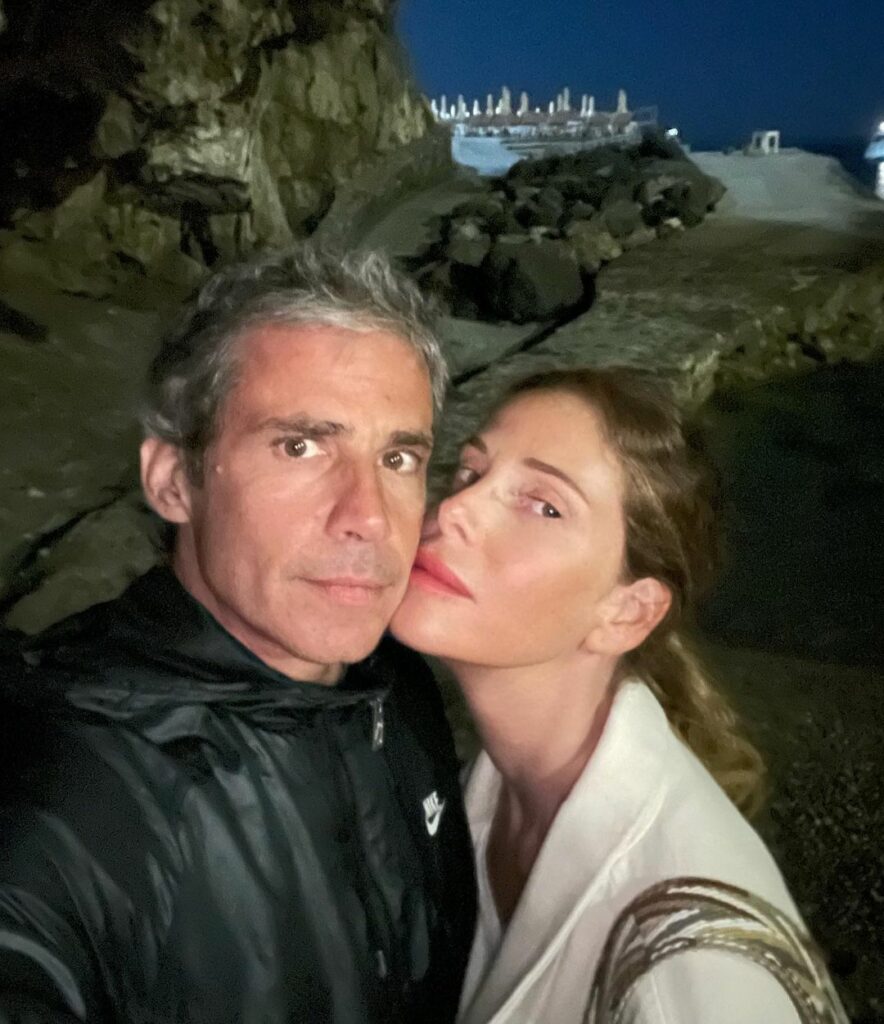 Alessia Marcuzzi e Paolo Calabresi Marconi si separano dopo 8 anni: l'annuncio ufficiale Alessia Marcuzzi e Paolo Calabresi Marconi si separano dopo 8 anni: l'annuncio ufficiale