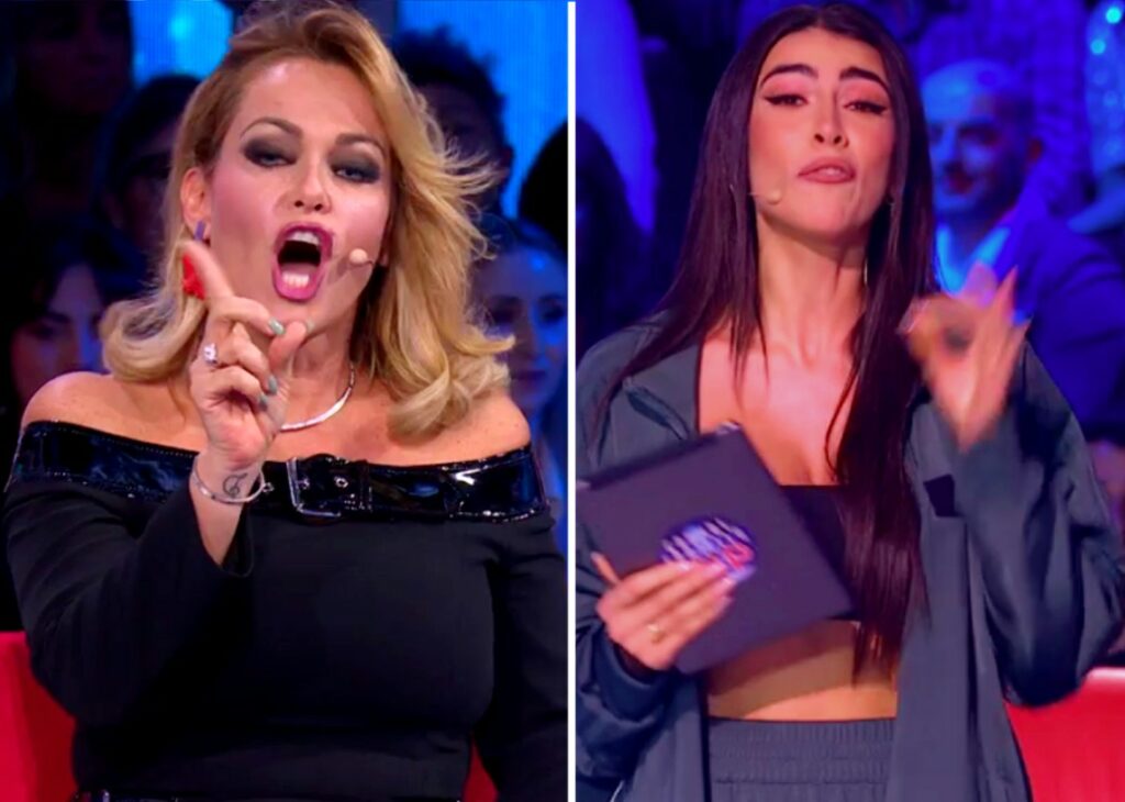 Sonia Bruganelli contro Giulia Salemi al GF Vip, volano gli stracci: ''Ti consiglio di puntare sul fisico'' Sonia Bruganelli contro Giulia Salemi al GF Vip, volano gli stracci: ''Ti consiglio di puntare sul fisico''