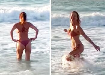 Alessia Marcuzzi si mostra in bikini a 50 anni: tintarella in spiaggia dopo il compleanno