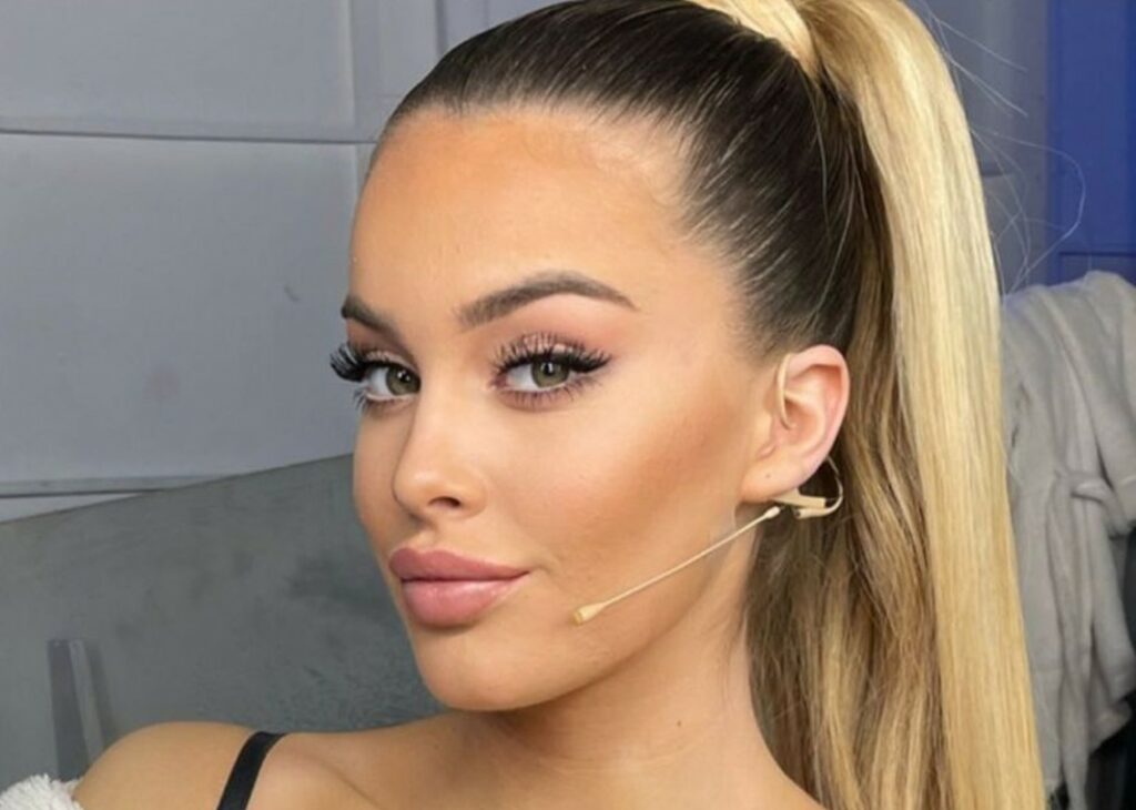 Sophie Codegoni e Alex Basciano non cercavano un figlio ora: ''Gravidanza inaspettata'' Sophie Codegoni e Alex Basciano non cercavano un figlio ora: ''Gravidanza inaspettata''