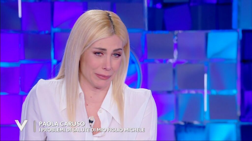 Paola Caruso piange disperata in tv: 