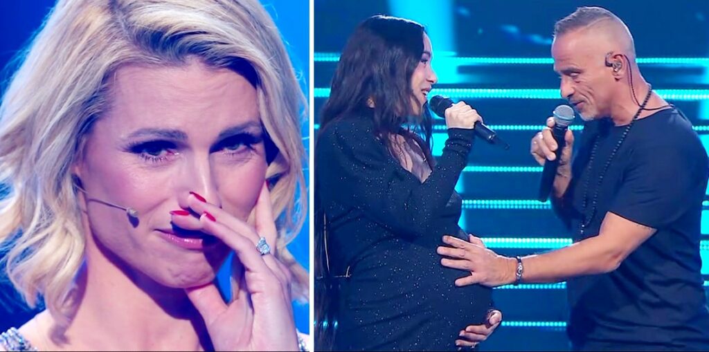 Aurora Ramazzotti incinta canta con papà Eros: Michelle Hunziker scoppia in lacrime, guarda