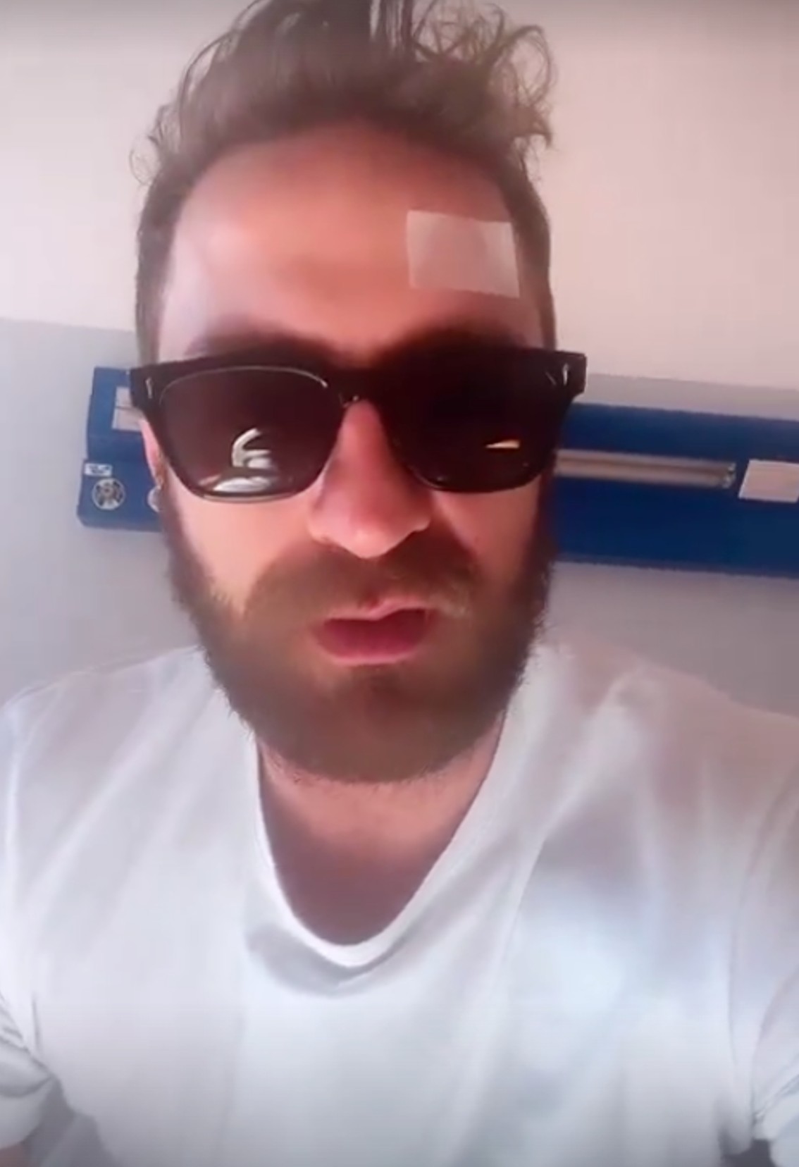 Stefano Corti in ospedale operato d’urgenza, Bianca Atzei in ansia