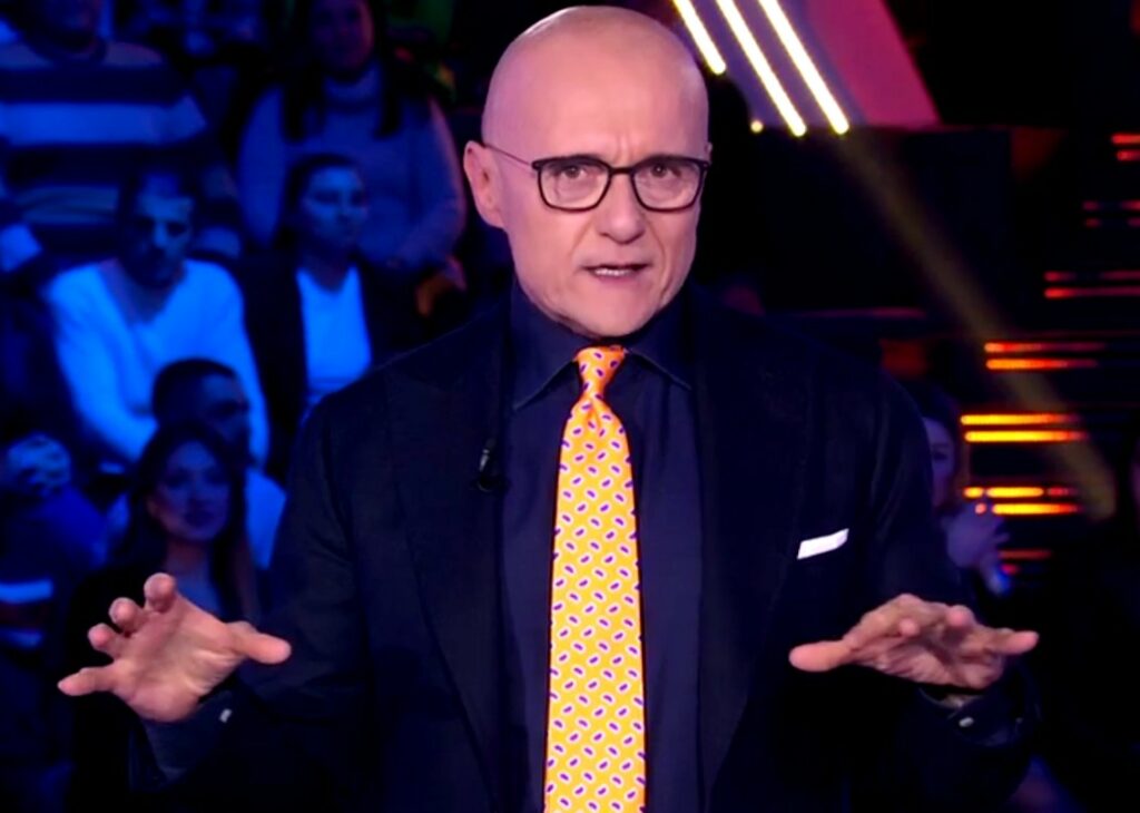 Per la prima volta il GF Vip va contro Sanremo: ascolti crollati, lacrime in diretta. Ecco i dati Auditel Per la prima volta il GF Vip va contro Sanremo: ascolti crollati, lacrime in diretta. Ecco i dati Auditel