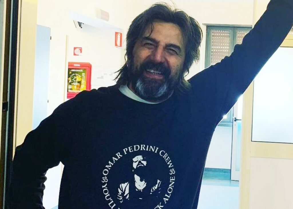 Il cantante Omar Pedrini, ex della Casalegno, ha subìto 6 interventi al cuore: ''Ora vivo con una spada di Damocle''. Ecco cos’ha Il cantante Omar Pedrini, ex della Casalegno, ha subìto 6 interventi al cuore: ''Ora vivo con una spada di Damocle''. Ecco cos’ha