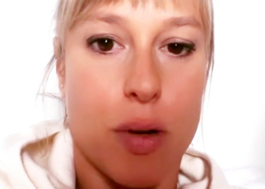 Le chiedono quando farà dei figli, Federica Pellegrini fa trapelare irritazione: le sue parole