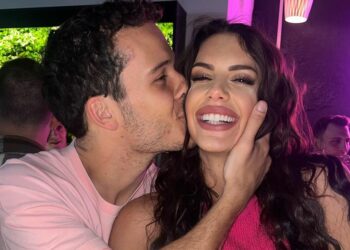 ''Mia madre pensa sia matta come un cavallo'': Edoardo Donnamaria rivela l'opinione dei genitori sulla fidanzata Antonella Fiordelisi