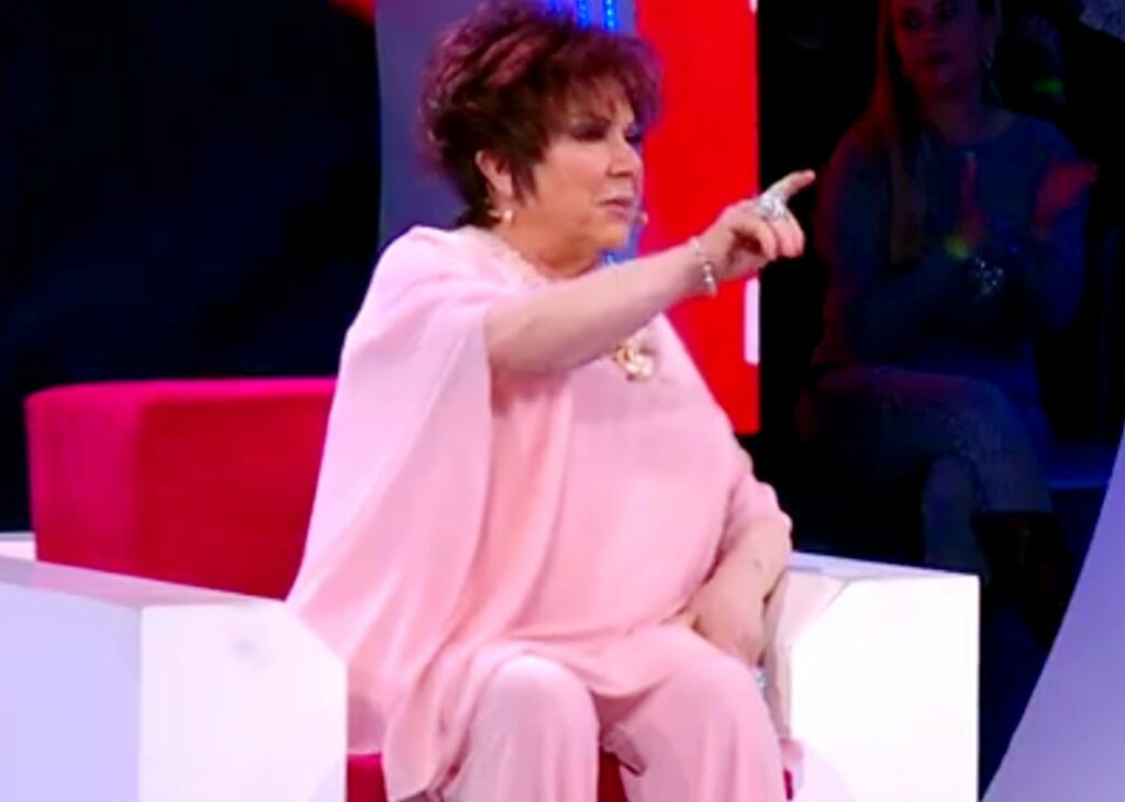 Orietta Berti sbotta: ''Non vado mai ai matrimoni, neanche dei parenti''. Ecco il motivo Orietta Berti sbotta: ''Non vado mai ai matrimoni, neanche dei parenti''. Ecco il motivo