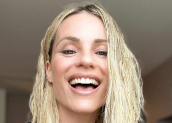 Michelle Hunziker: ''Le mie figlie di 9 e 8 anni vogliono farsi chiamare zie''