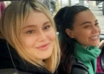 Romina Carrisi e la sorella Jasmine amiche e complici: a pranzo insieme a Roma