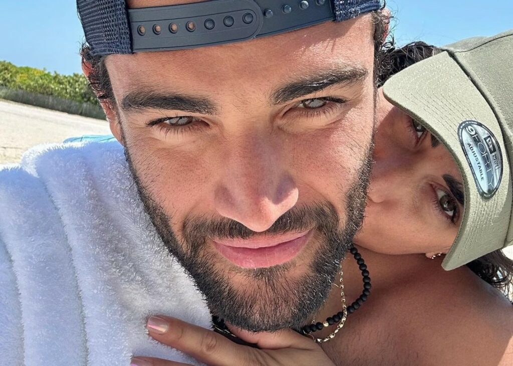 Melissa Satta e Matteo Berrettini innamorati a Miami: la 37enne pubblica il primo selfie col fidanzato, guarda
