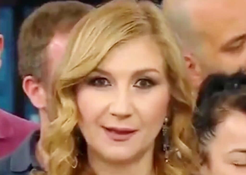 ''Siate liberi a qualsiasi prezzo'': Serena Bortone dà l'addio a ''Oggi è un altro giorno'' e tira una frecciatina