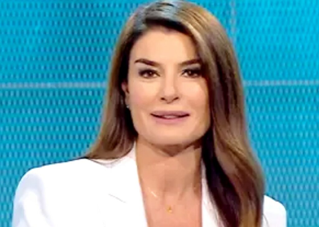 ''Ho trovato il caminetto acceso'': Ilaria D'Amico rivela come Gigi Buffon le ha fatto una romanticissima proposta di nozze ''Ho trovato il caminetto acceso'': Ilaria D'Amico rivela come Gigi Buffon le ha fatto una romanticissima proposta di nozze