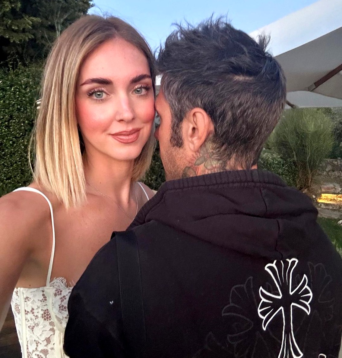 Chiara Ferragni E Fedez Appassionati E Romantici Per Il Quinto ...