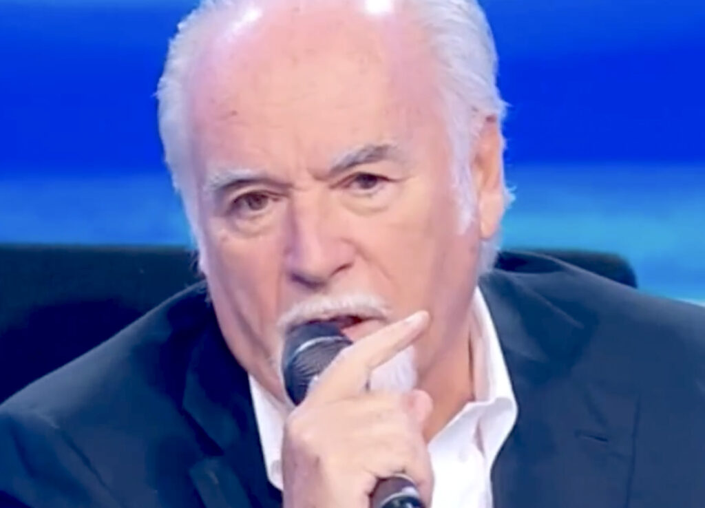 ''A gennaio, quando vuoterà il sacco, ci saranno sorprese clamorose'': Barbara d'Urso pronta a fare clamore? Parla Antonio Ricci ''A gennaio, quando vuoterà il sacco, ci saranno sorprese clamorose'': Barbara d'Urso pronta a fare clamore? Parla Antonio Ricci