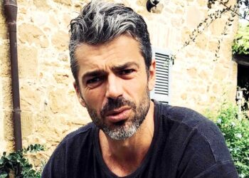 ''Ecco perché neanche guardo un'altra'': Luca Argentero parla della gelosia della moglie Cristina Marino