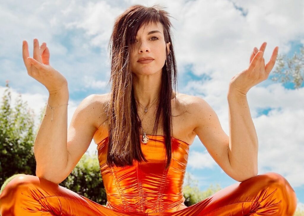 ''Quando faccio questa richiesta gli agenti immobiliare mi guardano come se fossi matta'': Dolcenera parla della casa dei suoi sogni ''Quando faccio questa richiesta gli agenti immobiliare mi guardano come se fossi matta'': Dolcenera parla della casa dei suoi sogni