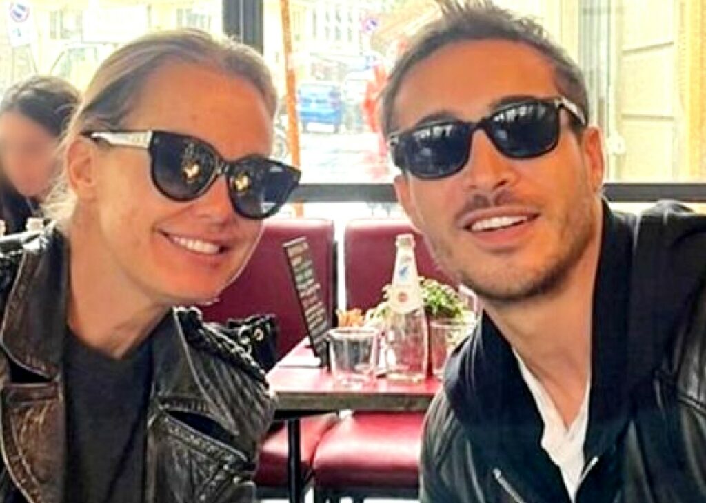 ''Uno dei pochi uomini con cui non riesco mai a pagare'': Sonia Bruganelli spiega il suo rapporto con Antonino Spinalbese, ex di Belen ''Uno dei pochi uomini con cui non riesco mai a pagare'': Sonia Bruganelli spiega il suo rapporto con Antonino Spinalbese, ex di Belen