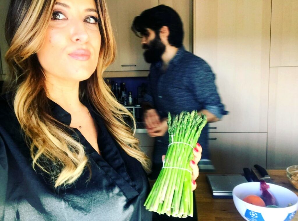 Selvaggia Lucarelli profondamente pentita: ''Chiedo scusa ai vegani''. Ecco perché Selvaggia Lucarelli profondamente pentita: ''Chiedo scusa ai vegani''. Ecco perché