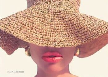 ''Mia madre sotto shock, considerava Francesco un quarto figlio'': Ilary Blasi rivela la reazione del genitore al tradimento di Totti, anticipazione dal libro