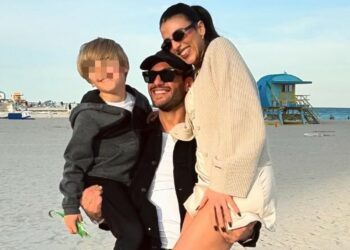 Giulia Salemi e Pierpaolo Pretelli volano a Miami e l'ex velino riabbraccia il figlio che ora vive negli USA con la mamma