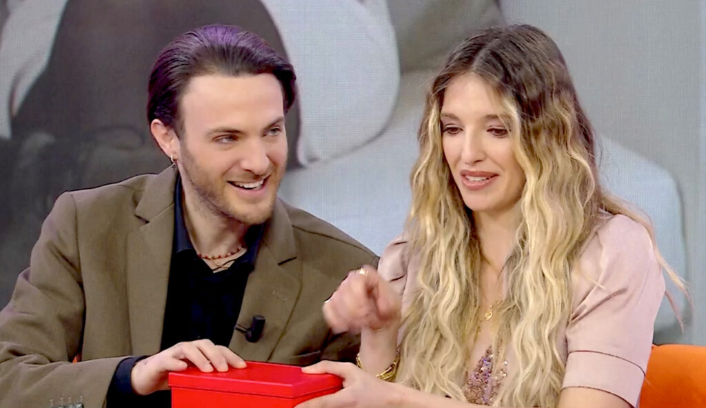 Guenda Goria scopre in diretta tv se aspetta un maschio o una femmina, ma non va come sperato: la reazione Guenda Goria scopre in diretta tv se aspetta un maschio o una femmina, ma non va come sperato: la reazione