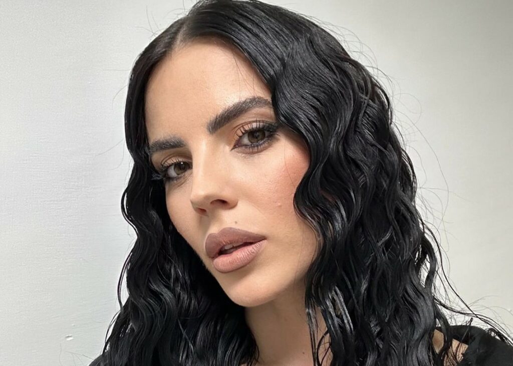 ''Mi diceva di non sorridere perché avevo denti brutti'': l'ex velina Shaila Gatta rivela l'incubo vissuto per 5 anni con un fidanzato violento ''Mi diceva di non sorridere perché avevo denti brutti'': l'ex velina Shaila Gatta rivela l'incubo vissuto per 5 anni con un fidanzato violento