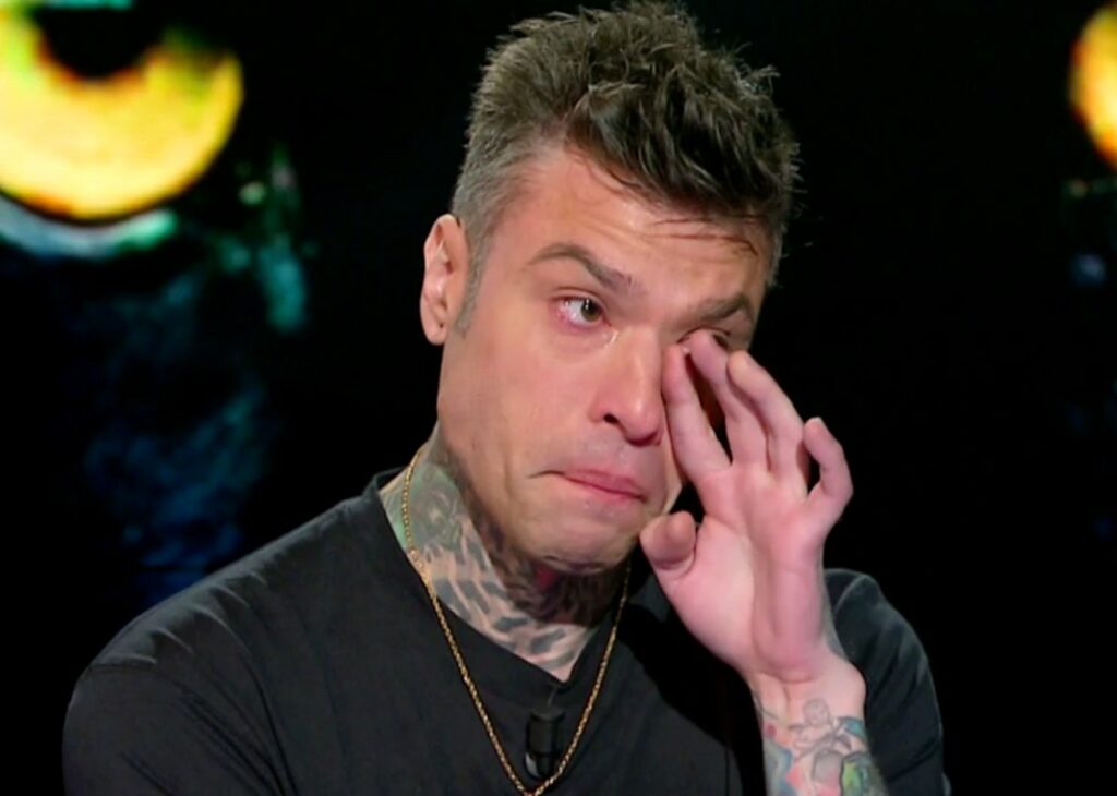 ''Chiara sarà sempre la donna della mia vita'': Fedez e le lacrime a Belve, ecco perché ha pianto durante l’intervista