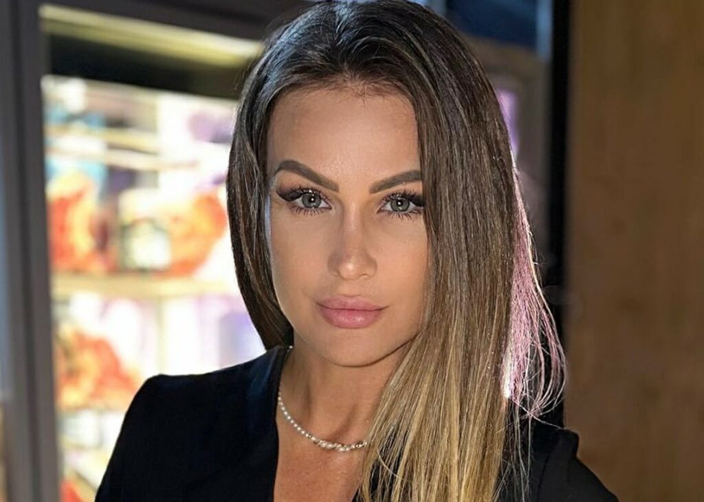 ''Persone si sono sentite in diritto di dirglielo'': Eva Henger rivela come i suoi figli hanno scoperto che faceva l'attrice a luci rosse