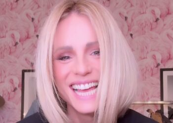 Michelle Hunziker: ''Le persone pensano che io sia esente da dolore e tristezza perché sorrido sempre, ma la verità è che…''
