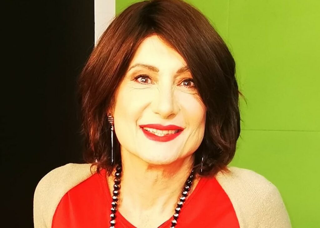 ''Credevo fosse uno scherzo telefonico'': Vladimir Luxuria rivela di non aver creduto fosse stata scelta per condurre l'Isola dei Famosi ''Credevo fosse uno scherzo telefonico'': Vladimir Luxuria rivela di non aver creduto fosse stata scelta per condurre l'Isola dei Famosi