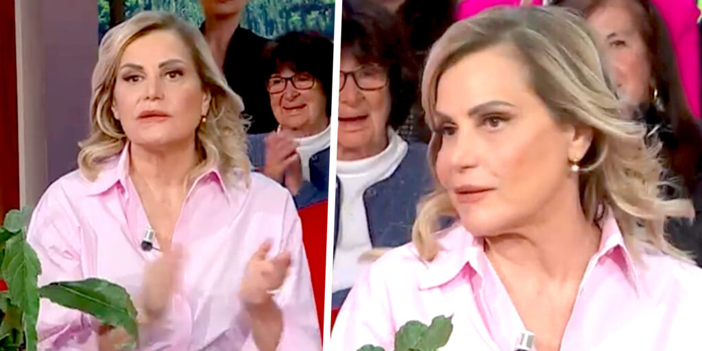 ''Da ieri ho mezza faccia bloccata'': Simona Ventura appare in tv con una paralisi facciale, ecco di che si tratta e se il danno è permanente ''Da ieri ho mezza faccia bloccata'': Simona Ventura appare in tv con una paralisi facciale, ecco di che si tratta e se il danno è permanente
