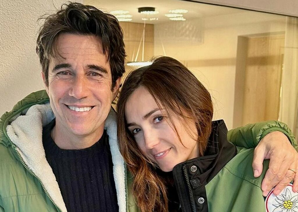 ''Le scrissi una lettera e chiesi a Lamberto Sposini di fare da messaggero'': il marito di Caterina Balivo rivela com'è nato il loro amore ''Le scrissi una lettera e chiesi a Lamberto Sposini di fare da messaggero'': il marito di Caterina Balivo rivela com'è nato il loro amore