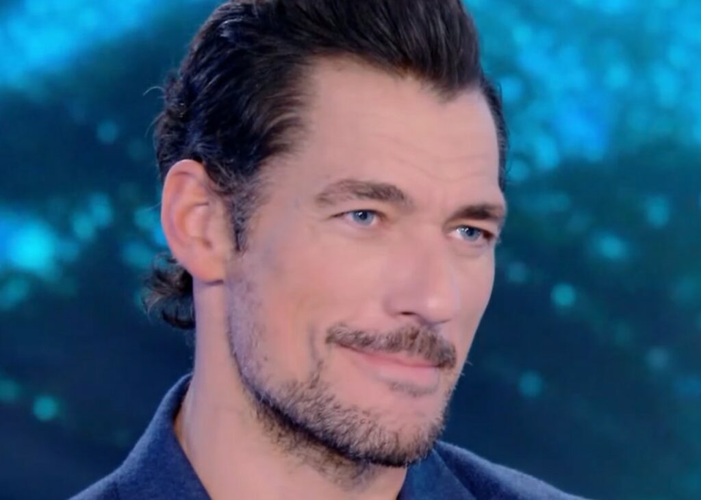 ''Mia moglie è una donna potente'': il modello David Gandy spiega perché non mostra la vita privata sui social ''Mia moglie è una donna potente'': il modello David Gandy spiega perché non mostra la vita privata sui social
