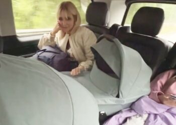 ''Avete un'ossessione'': Andreas Muller sbotta dopo le critiche per la corsa in taxi con le figlie neonate senza seggiolino