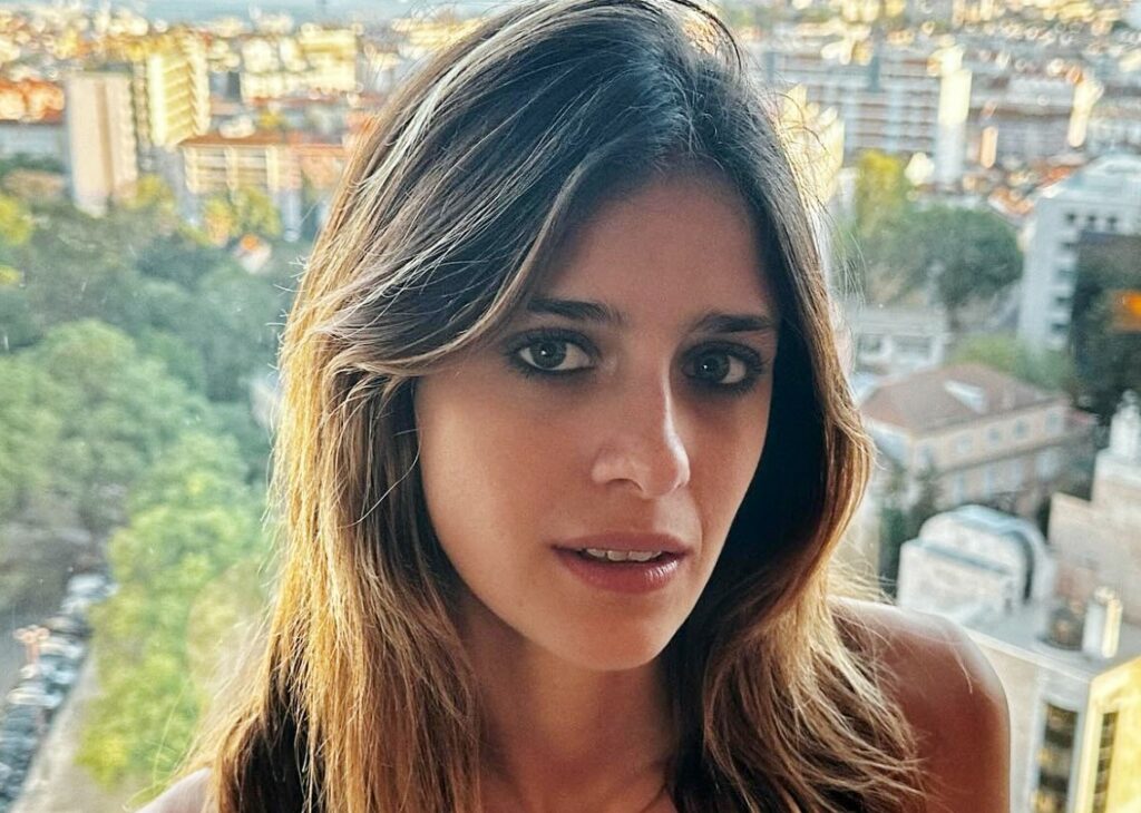 ''Riusciamo a organizzare le nostre età in maniera simpatica'': Benedetta Porcaroli parla dei 19 anni di differenza col fidanzato Riccardo Scamarcio ''Riusciamo a organizzare le nostre età in maniera simpatica'': Benedetta Porcaroli parla dei 19 anni di differenza col fidanzato Riccardo Scamarcio