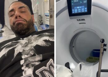 Francesco Chiofalo portato d'urgenza in ospedale con l'ambulanza, riprende col telefono il soccorso: guarda