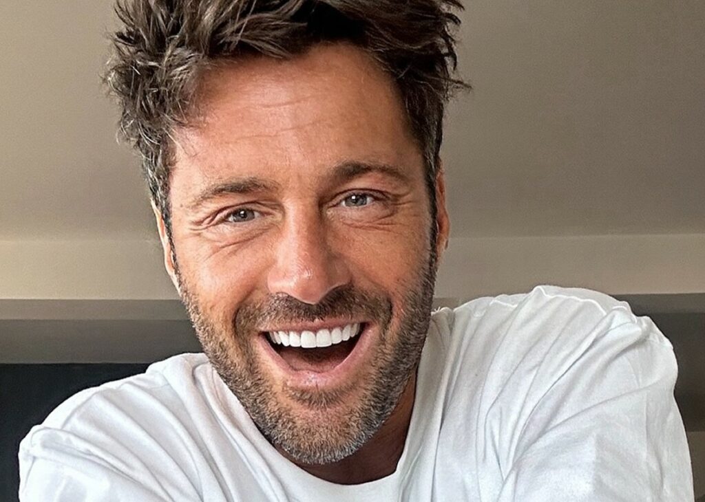 Filippo Bisciglia rivela cosa gli dicono alcune delle concorrenti di Temptation Island quando entra nella villa della ragazze Filippo Bisciglia rivela cosa gli dicono alcune delle concorrenti di Temptation Island quando entra nella villa della ragazze