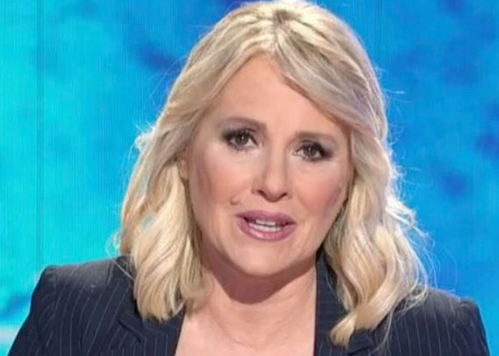 ''Mio figlio alto, biondo, occhi azzurri: è bellissimo e l'ho cresciuto da sola'': Federica Sciarelli parla della separazione dall'ex compagno ''Mio figlio alto, biondo, occhi azzurri: è bellissimo e l'ho cresciuto da sola'': Federica Sciarelli parla della separazione dall'ex compagno