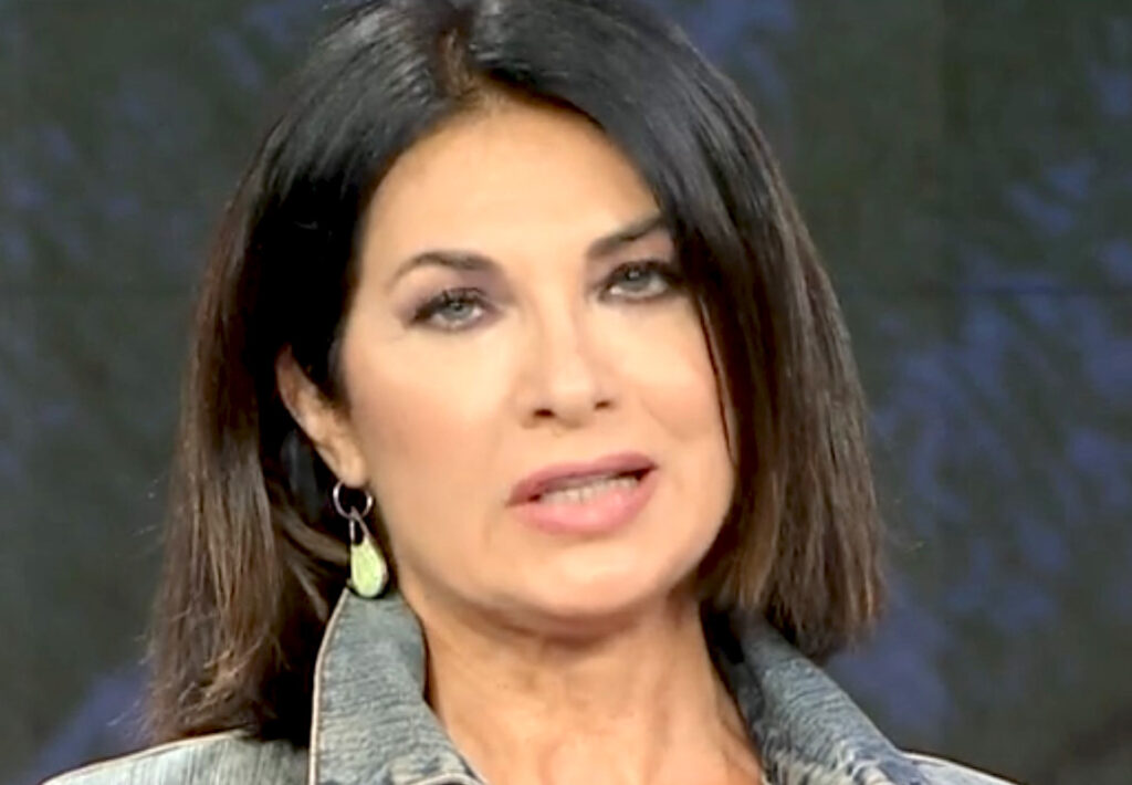 ''Diana è entrata in comunità'': l'ex Miss Italia Nadia Bengala racconta tv come sta la figlia ''Diana è entrata in comunità'': l'ex Miss Italia Nadia Bengala racconta tv come sta la figlia