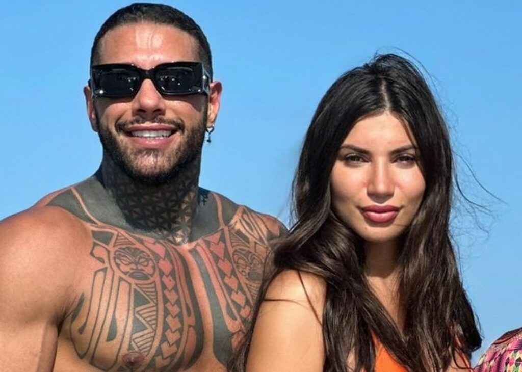 A 2 mesi dalla rottura con Drusilla Gucci, Francesco Chiofalo sta già frequentando una tentatrice di Temptation Island: le parole di lei A 2 mesi dalla rottura con Drusilla Gucci, Francesco Chiofalo sta già frequentando una tentatrice di Temptation Island: le parole di lei