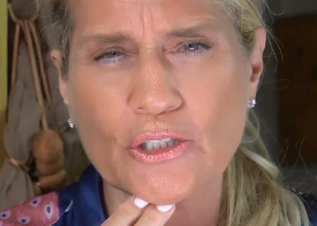 ''Farsi i ca... propri non è più un valore'': Heather Parisi sbotta sul social e spiega perché non parla della sua vita privata