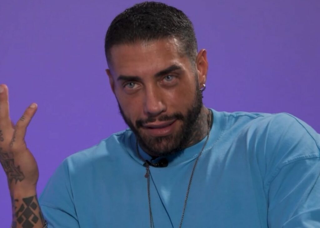 ''Ho spesso più di 100.000 euro in chirurgia estetica'': Francesco Chiofalo svela tutti gli interventi fatti per trasformare il suo viso