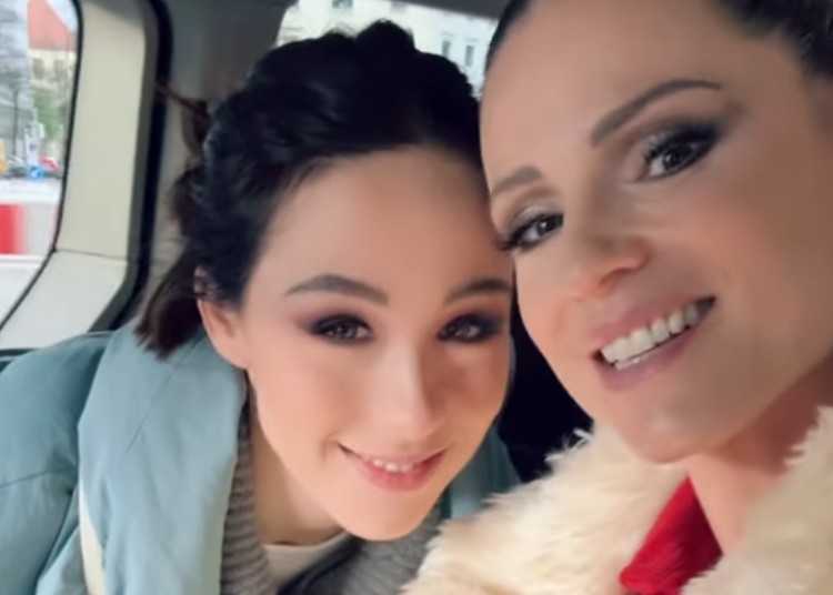 Michelle Hunziker pazza della sua bellissima Aurora Michelle Hunziker pazza della sua bellissima Aurora